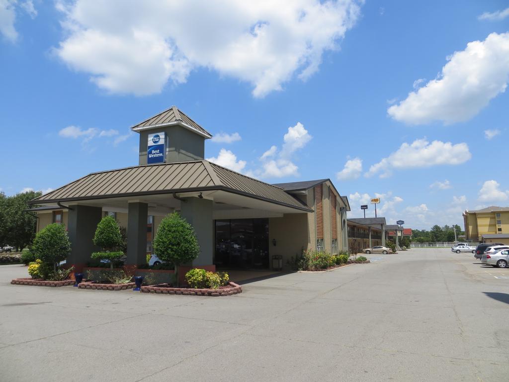 Best Western Inn Russellville Buitenkant foto