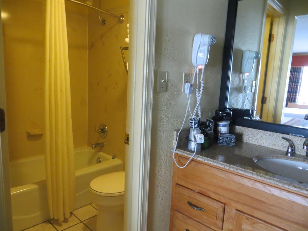 Best Western Inn Russellville Buitenkant foto